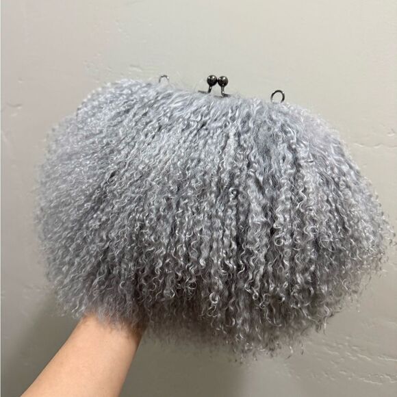 Gray Handmade Genuine Mongolian Lamb Fur Kisslock Clutch/Shoulder Bag/Crossbody - Picture 4 of 16